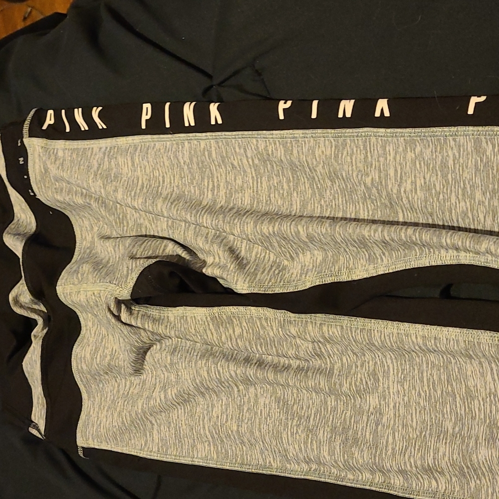 VS PINK ultimate leggins
